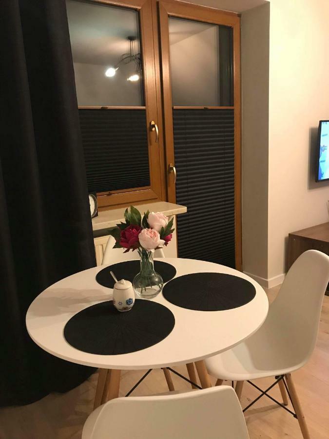 Black Rose Apartament Targi 3 Km, F-Ry Vat Kielce Luaran gambar
